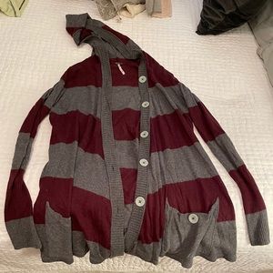FREE PEOPLE CARDIGAN SIZE MEDIUM